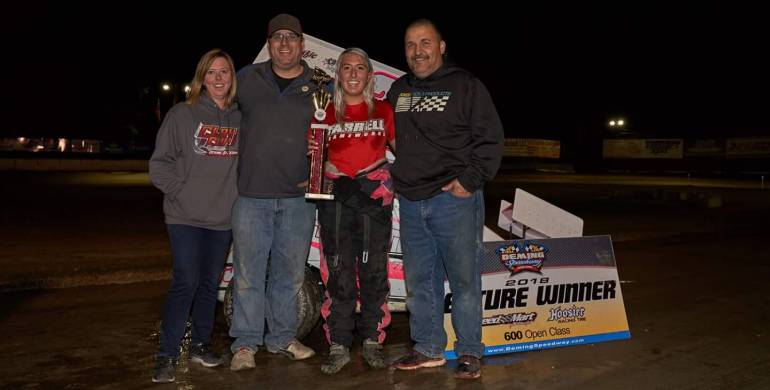 Hammer Wins First 600 Feature