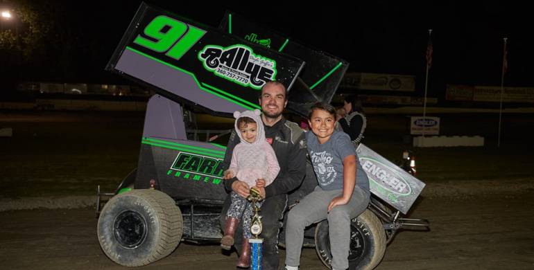 Peterson Wins on Autism Speaks Night at Deming Speedway